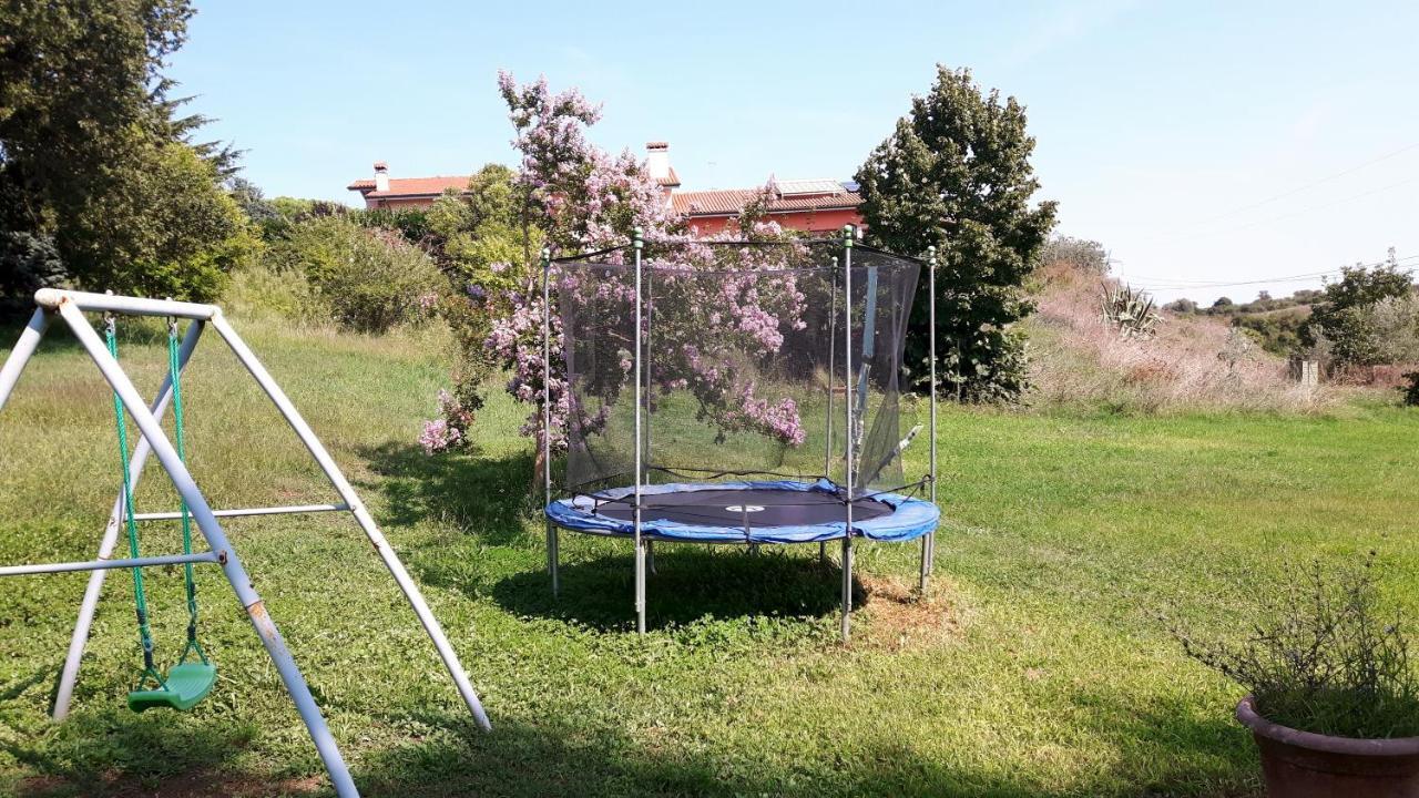 Grazioso Appartamento In Villa Bracciano  Exterior photo